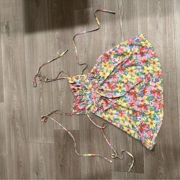 SHEIN Multicolor Floral Mini Dress. Petite Small. Worn once. - Picture 4 of 7